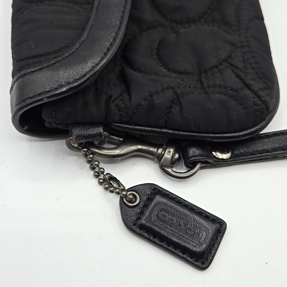 COACH Wristlet Puffer Black Material w/ Signature C Print Chrome Belt Closure - Picture 7 of 9